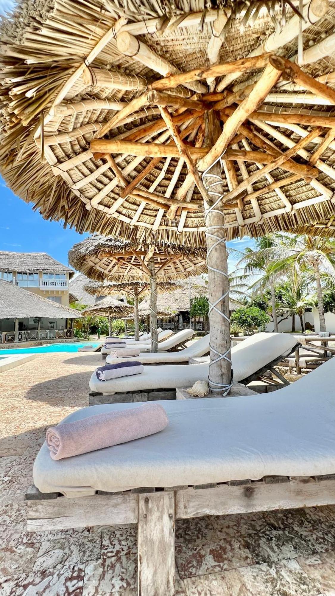 Terrazza Mawe Zuri Resort Watamu Exterior photo